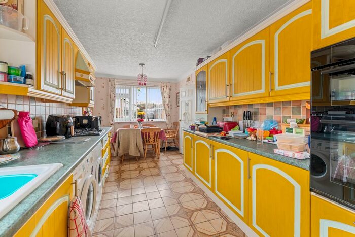 2 Bedroom Detached Bungalow For Sale In Maple Road, Boston, PE21