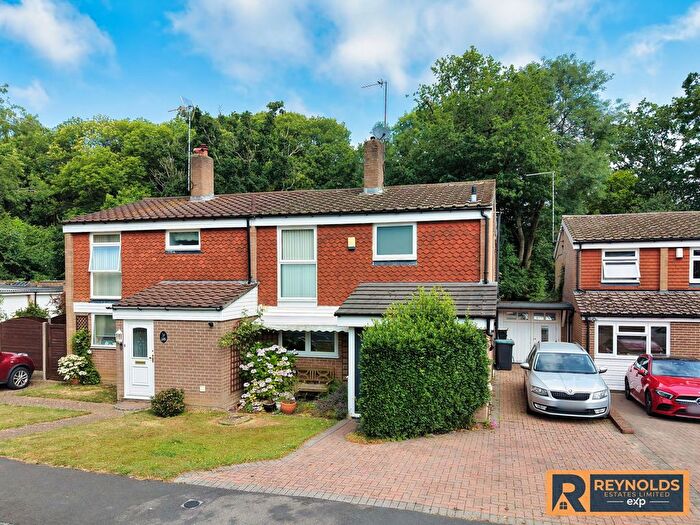 3 Bedroom Semi Detached House For Sale In Timberbank, Vigo, Meopham, Kent, DA13