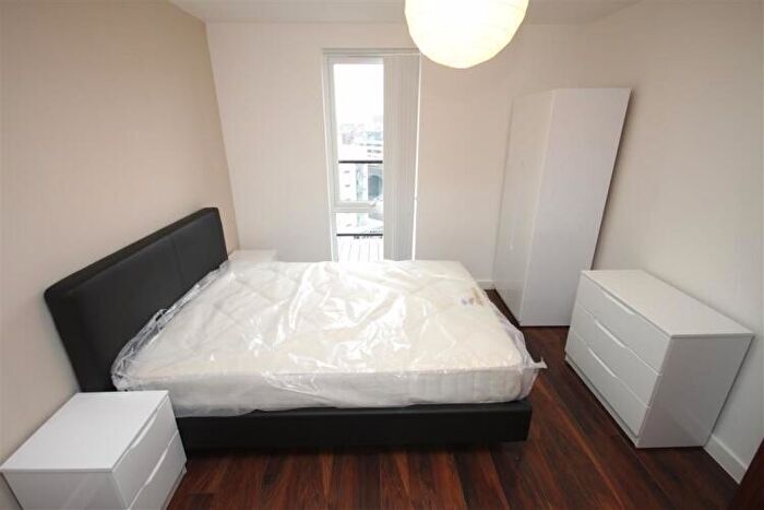 2 Bedroom Apartment To Rent In Riverside, Derwent Street Salford, M5