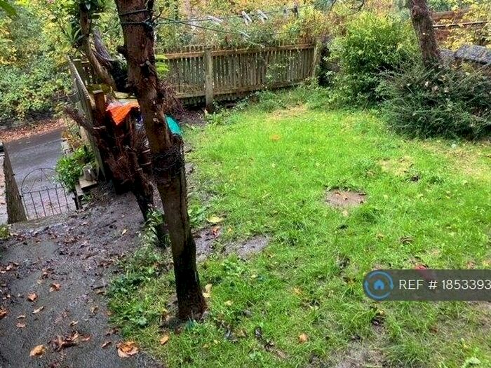 2 Bedroom Terraced House To Rent In Station Lane, Hudderfield, HD4