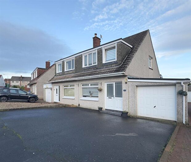 3 Bedroom House For Sale In Swift Bank, Hamilton, ML3