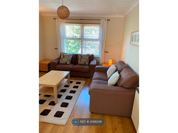 1 Bedroom Flat To Rent In Dean Court, Derby, DE23