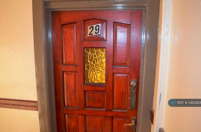 2 Bedroom Flat To Rent In School Road, Aberdeen, AB24