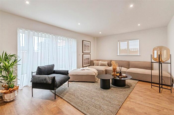 4 Bedroom Detached House For Sale In Ganels Mews, Ganels Road, Billericay, Essex, CM11