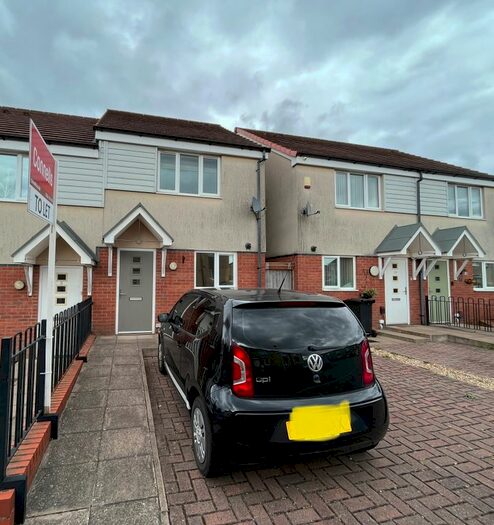 2 Bedroom Property To Rent In Bradfield Way, Dudley, DY1