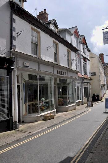 Studio To Rent In Allhalland Street, Bideford, EX39