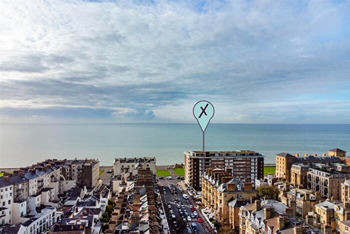 1 Bedroom Apartment For Sale In First Avenue, Hove, BN3