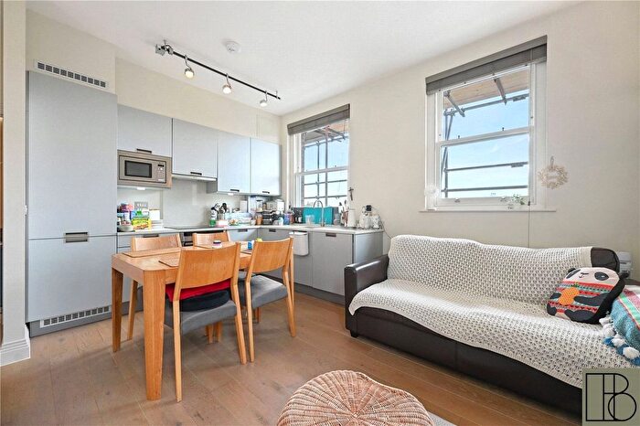 1 Bedroom Flat To Rent In King Street, Hammersmith, London, W6