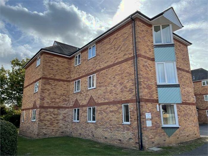 2 Bedroom Ground Flat To Rent In Granchester Court, Highwoods, Colchester, Essex., CO4