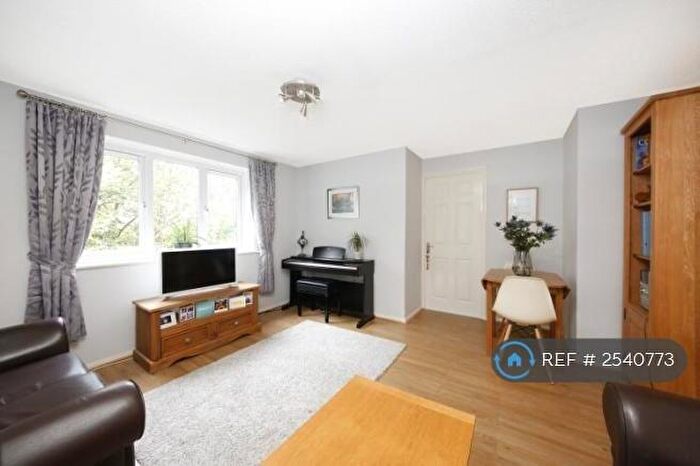 2 Bedroom Flat To Rent In Bernard Ashley Drive, London, SE7