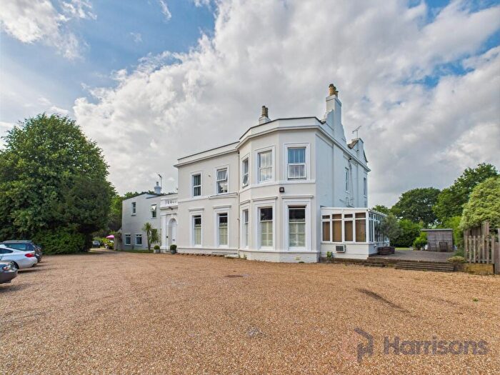 1 Bedroom Flat For Sale In Courtenay House, London Road, Dunkirk, Faversham, Kent, ME13