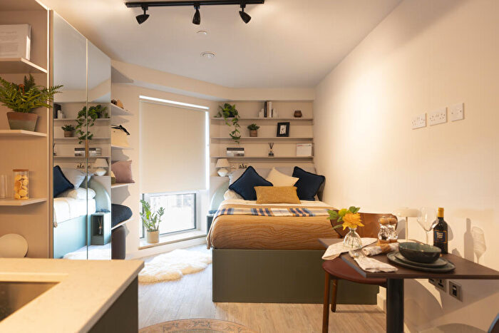 Studio To Rent In Clarence Street, Kingston Upon Thames, Surrey, KT1