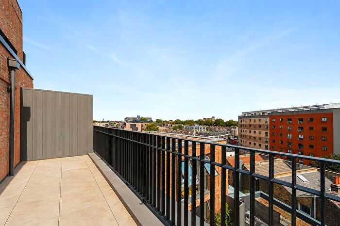 1 Bedroom Flat For Sale In Smokehaus, - Bayford Street, Hackney, E8