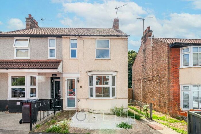 4 Bedroom Semi-Detached House To Rent In Cavendish Street, Ipswich, IP3