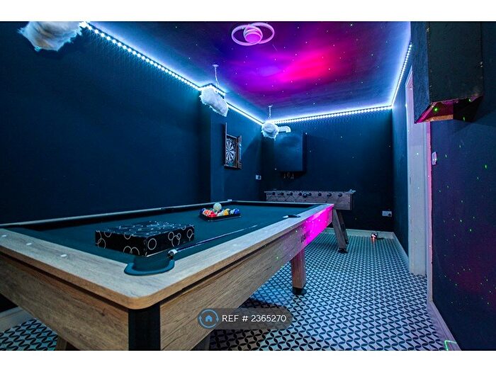 3 Bedroom Terraced House To Rent In East Union Street, Manchester, M16