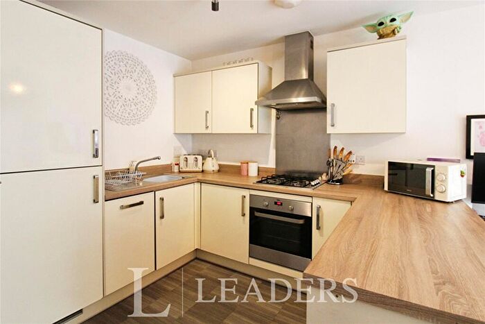 1 Bedroom Apartment For Sale In Blanchard Avenue, Gosport, Hampshire, PO13