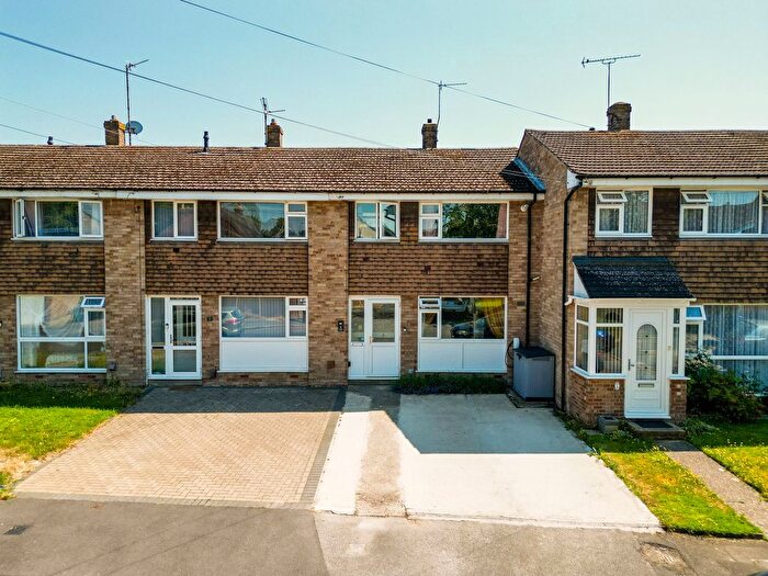 3 Bedroom Property For Sale In Hardy Close, Aylesbury, HP21