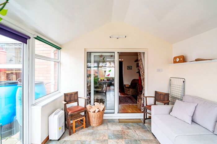 3 Bedroom Semi-Detached House For Sale In Gores Marsh Road, Ashton, Bristol, BS3
