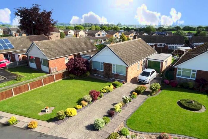 3 Bedroom Detached Bungalow For Sale In Breck Close, Marchwiel, Wrexham, LL13