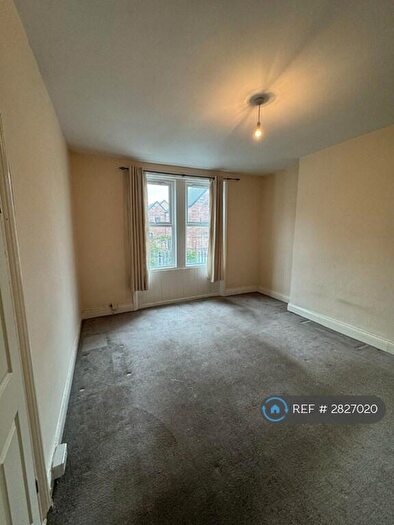 2 Bedroom Flat To Rent In Westminster St, Gateshead, NE8
