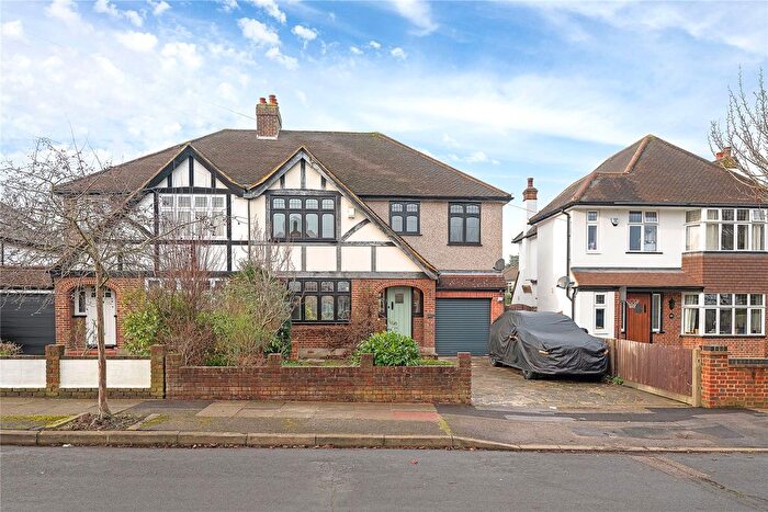 4 Bedroom Semi-Detached House To Rent In Kingswood Avenue, Bromley, BR2