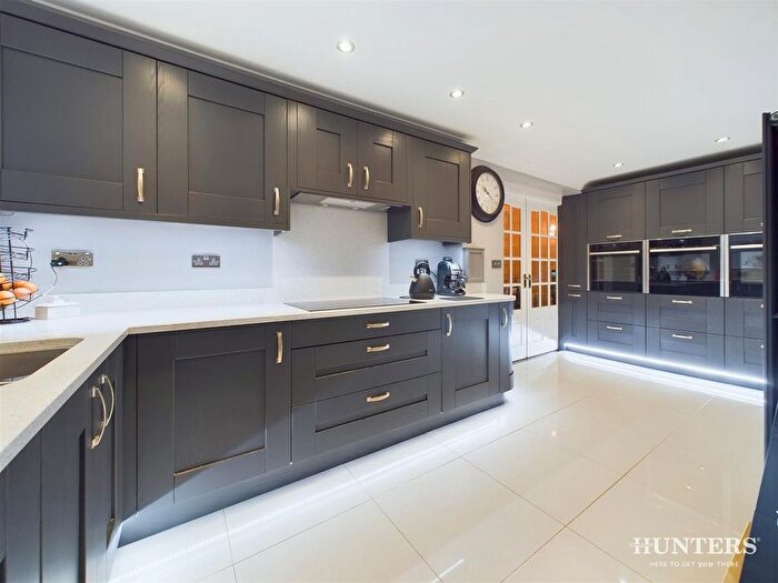 3 Bedroom Semi-Detached House For Sale In Drover Road, Castleside, Consett, DH8