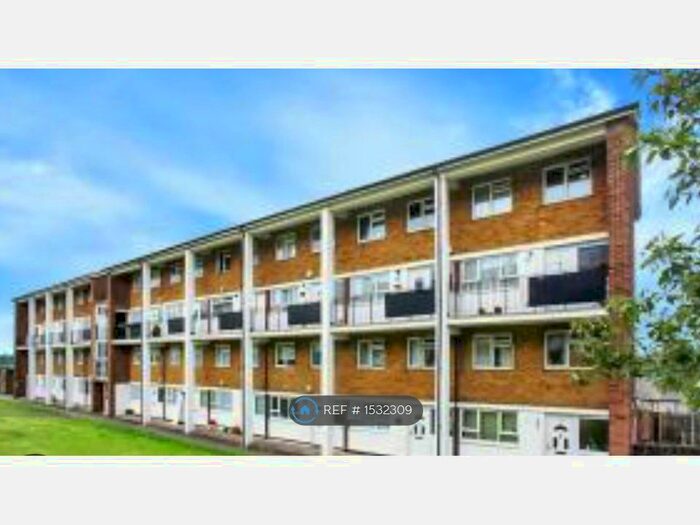 2 Bedroom End Of Terrace House To Rent In Rutland Gate, Belvedere, DA17