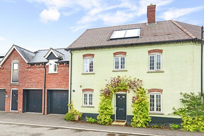 4 Bedroom Terraced House To Rent In Greenstone Road, Shaftesbury, SP7