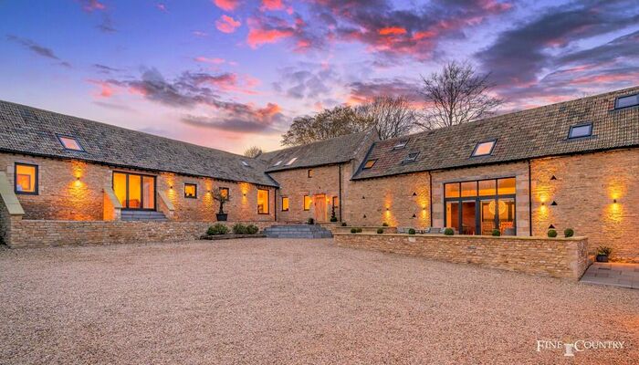 5 Bedroom Barn Conversion For Sale In Rutland, LE15