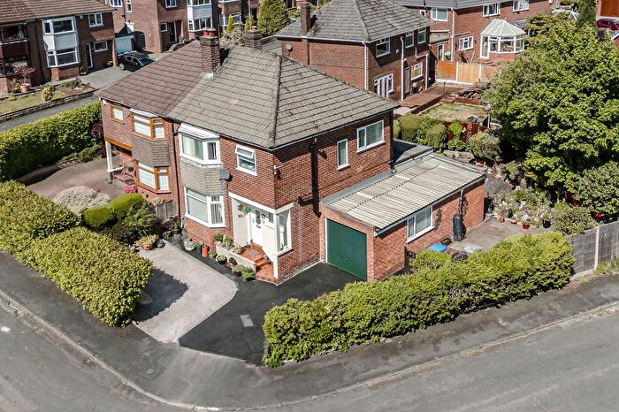 3 Bedroom Semi Detached House For Sale In Bankside, Clayton-Le-Woods, PR6