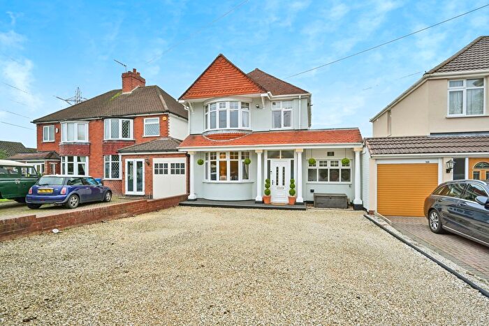 5 Bedroom Detached House For Sale In Wolverhampton Road, Wedges Mills, Cannock, Staffordshire, WS11