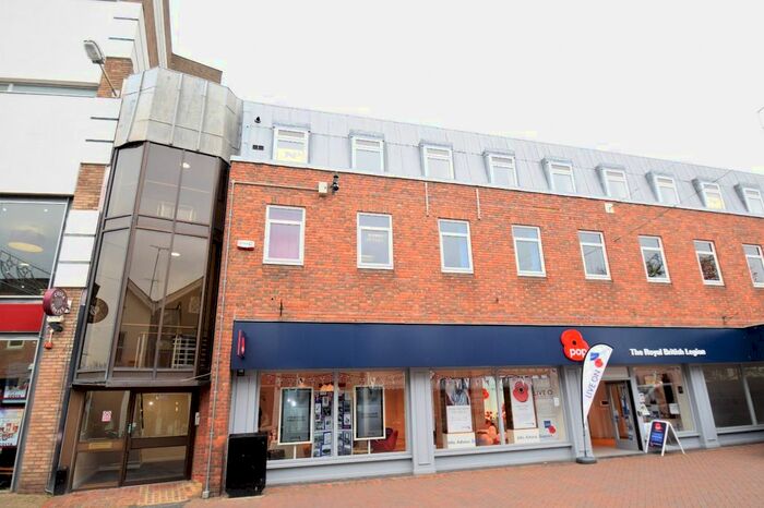 1 Bedroom Flat To Rent In Park Street Industrial Estate, Osier Way, Aylesbury, HP20