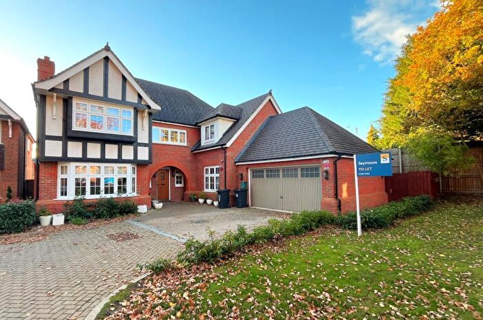 5 Bedroom Detached House To Rent In Bisley, Woking, GU24