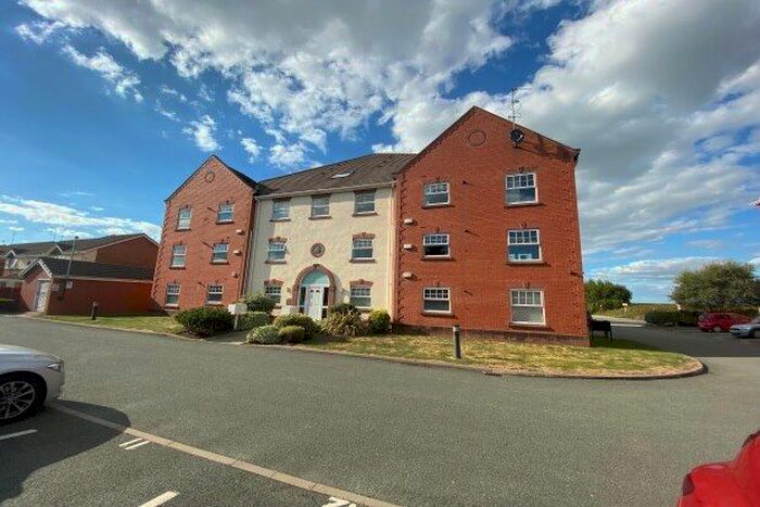 2 Bedroom Flat To Rent In Leasowe Road, Wirral, CH46