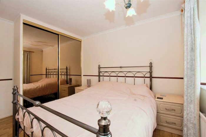 3 Bedroom Bungalow For Sale In Highfield Rise, Shrewton, Salisbury, SP3