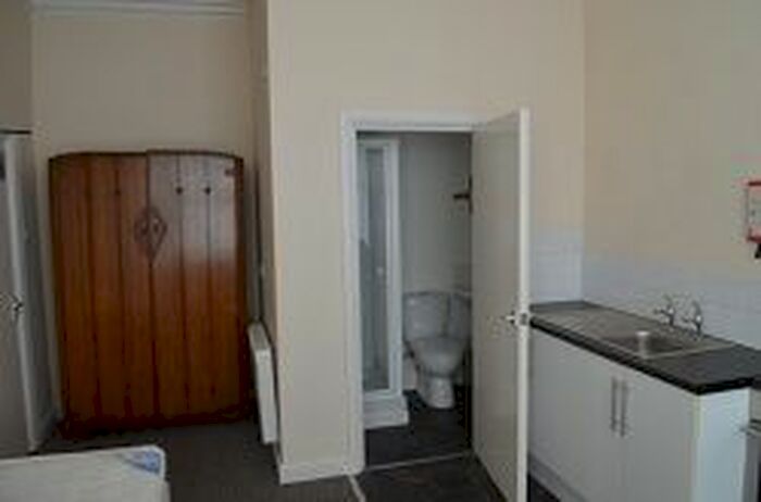 Studio To Rent In Balby Road, Doncaster, DN4