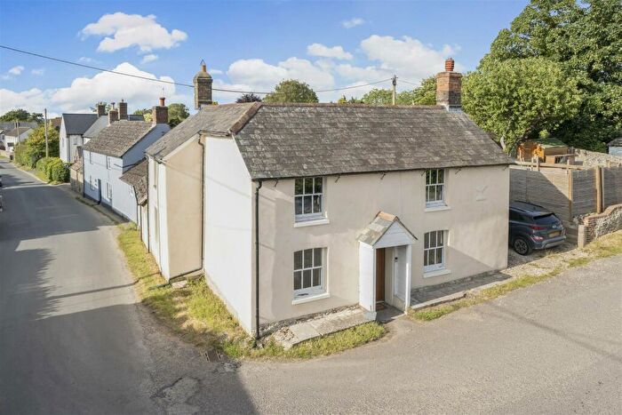 4 Bedroom Detached House For Sale In High Street, Winfrith Newburgh, Dorchester, DT2