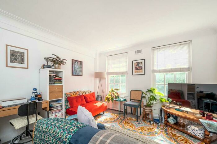 1 Bedroom Flat To Rent In Eton College Road, Chalk Farm, London, NW3