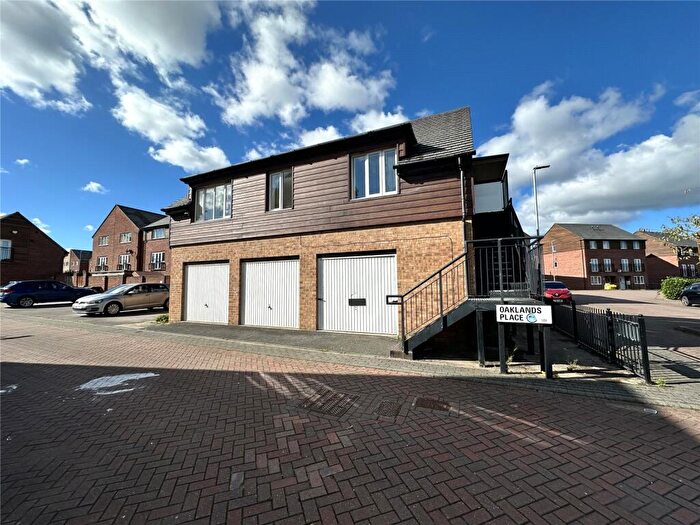 2 Bedroom Apartment To Rent In Oaklands Place, Gipton, Leeds, West Yorkshire, LS8