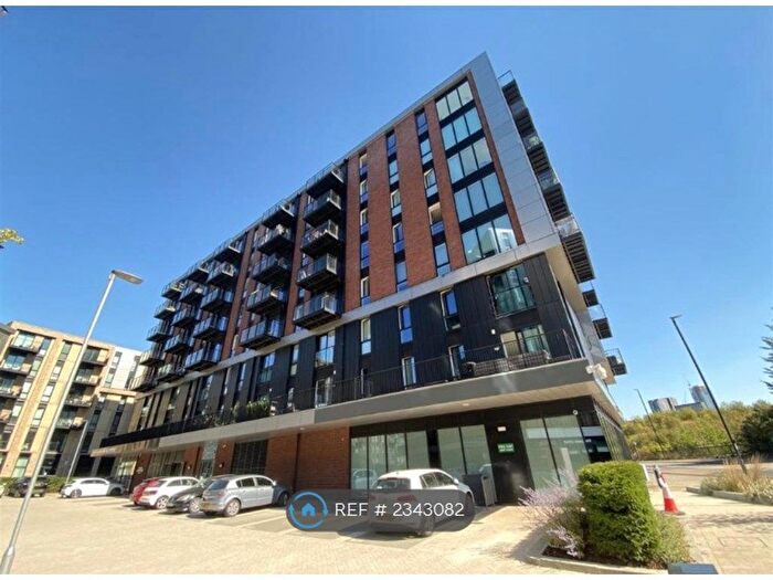1 Bedroom Flat To Rent In Lockgate Square, Salford, M5