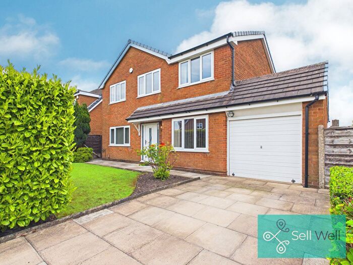 3 Bedroom Detached House For Sale In Tanhouse Avenue Astley, Tyldesley, Manchester, M29