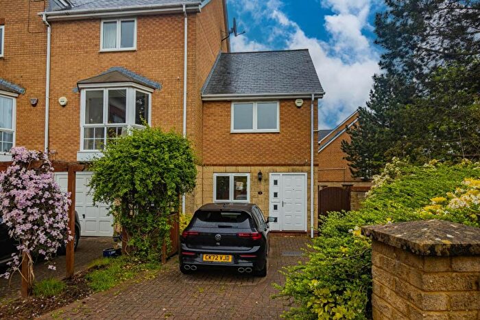 2 Bedroom End Of Terrace House To Rent In Pierhead View, Penarth Marina, CF64