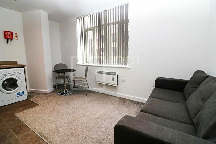 1 Bedroom Apartment To Rent In Grattan Mills, Bradford, BD1