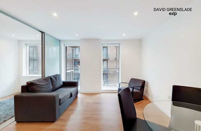 2 Bedroom Apartment For Sale In Hudson House, Yeo Street, Caspian Wharf, E3