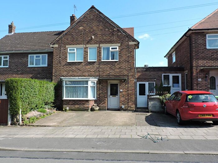 3 Bedroom Semi-Detached House To Rent In Rushcliffe Road, Hucknall, NG15
