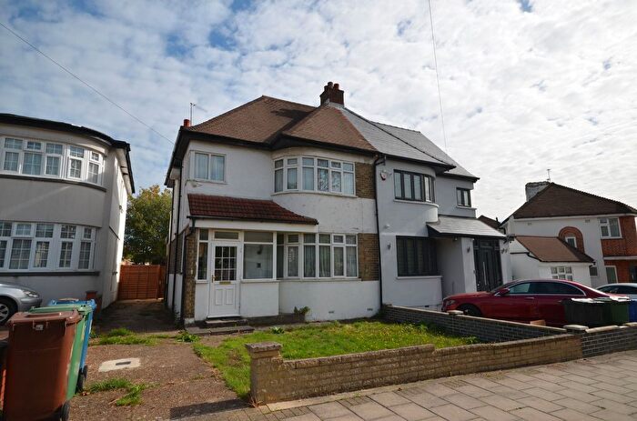 3 Bedroom Semi-Detached House For Sale In Beverley Gardens, Stanmore, HA7