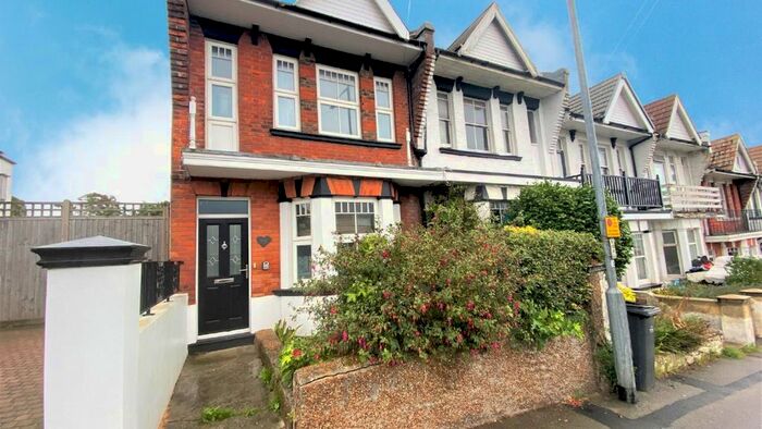 4 Bedroom End Of Terrace House To Rent In Saxon Road, Hastings, TN35