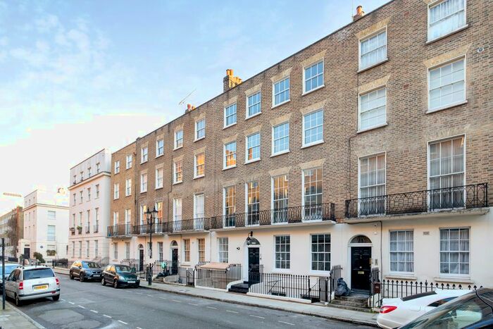 2 Bedroom Flat To Rent In Burton Street, London, WC1H