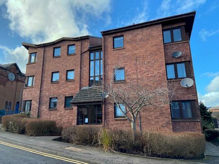 2 Bedroom Flat To Rent In Windmill Road, Hamilton, ML3