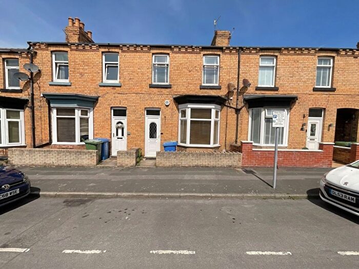 2 Bedroom Terraced House For Sale In Britannia Street, Scarborough, YO12